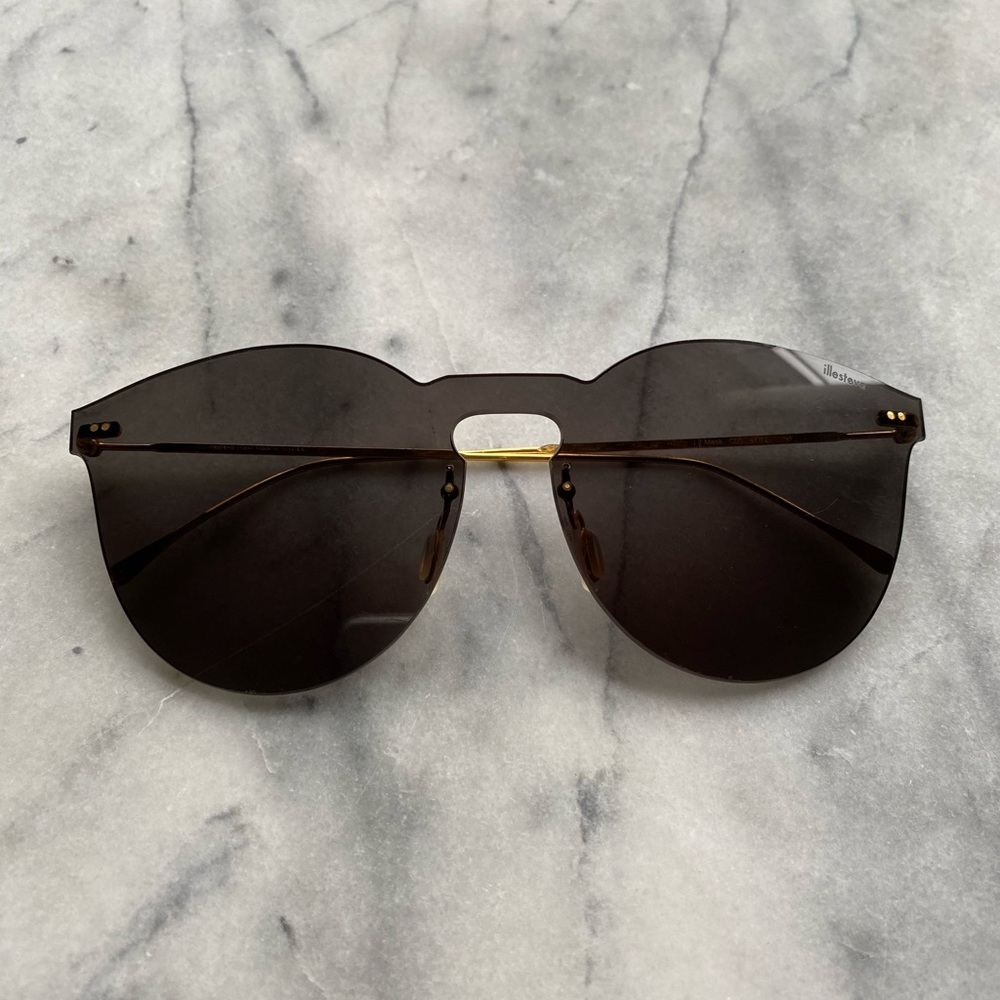 Illesteva Leonard2 Mask Gold/Black Oval Sunglasses